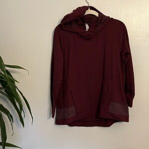 Maroon stretch athletic hoodie form Lulu Lemon
